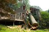 Big tree fell down on a house (3 photos) - Izismile.jpg